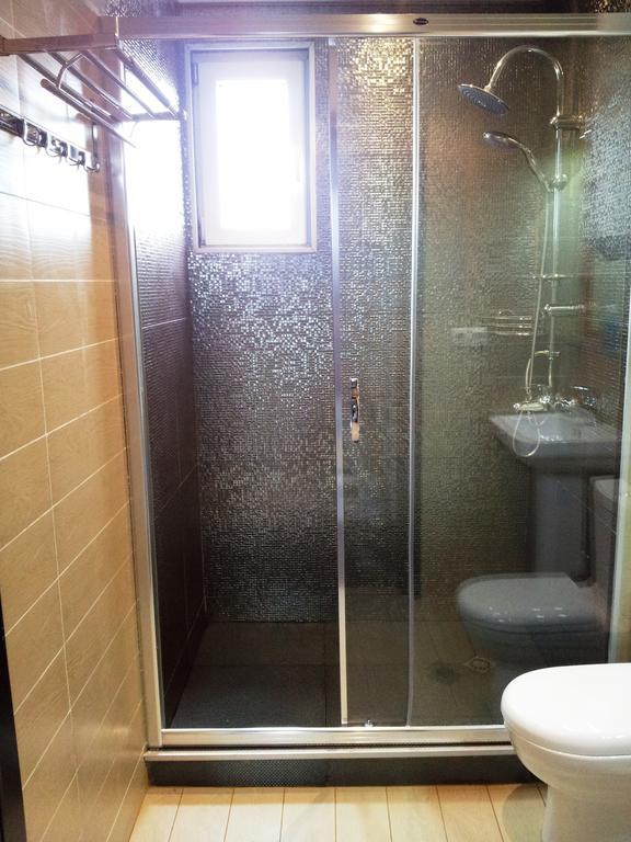 Sebi Apartment Batumi Towers Room photo